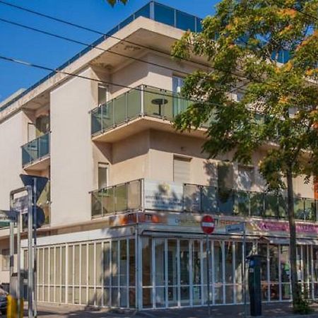 Residence Royal Rimini Kültér fotó