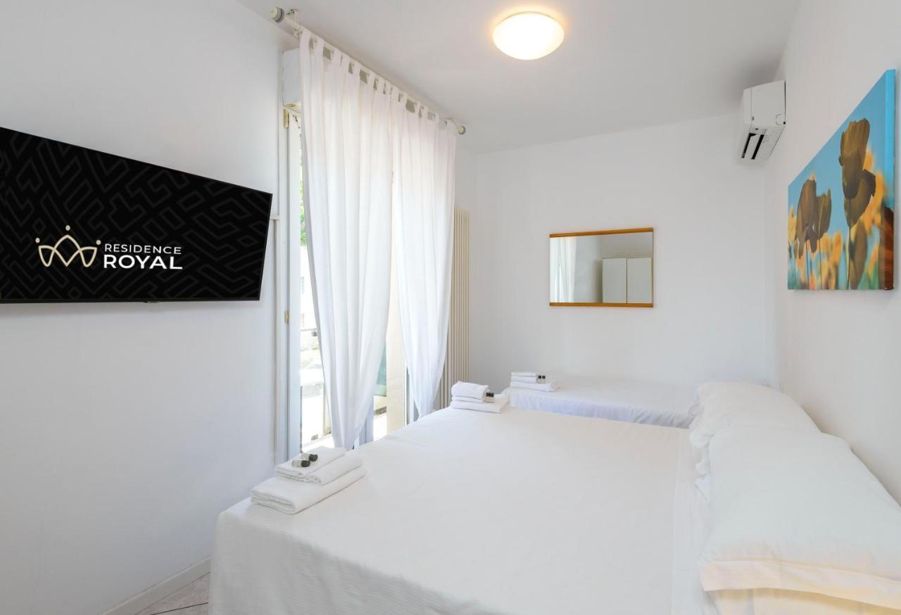 Residence Royal Rimini Kültér fotó