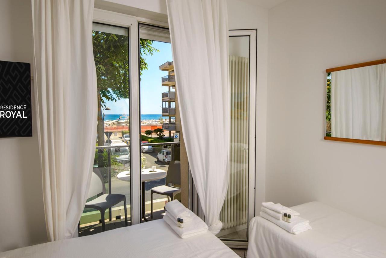 Residence Royal Rimini Kültér fotó