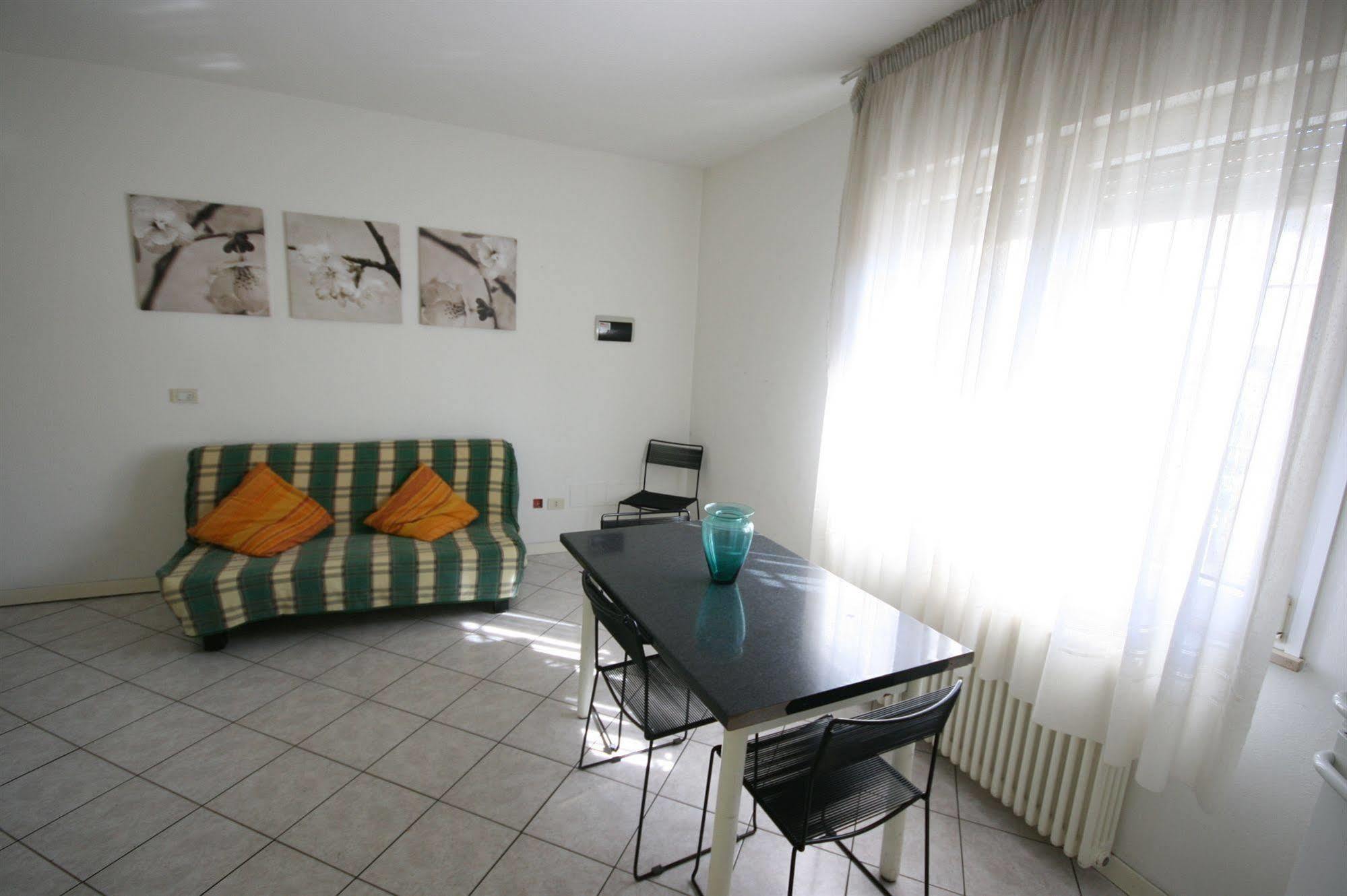 Residence Royal Rimini Kültér fotó